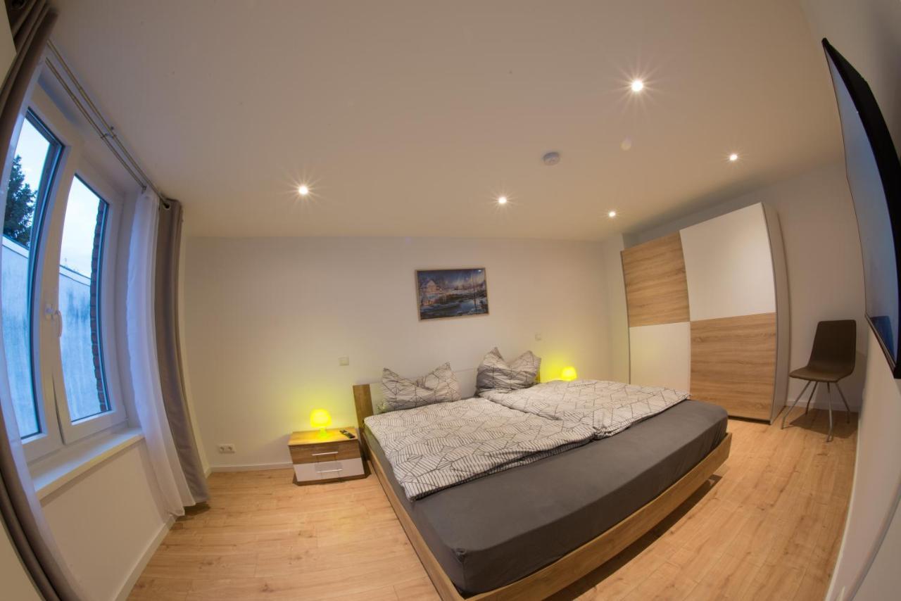 Schoene Ferienwohnung 54 M², Zentrumsnah, Kingbett Erfurt Exterior foto