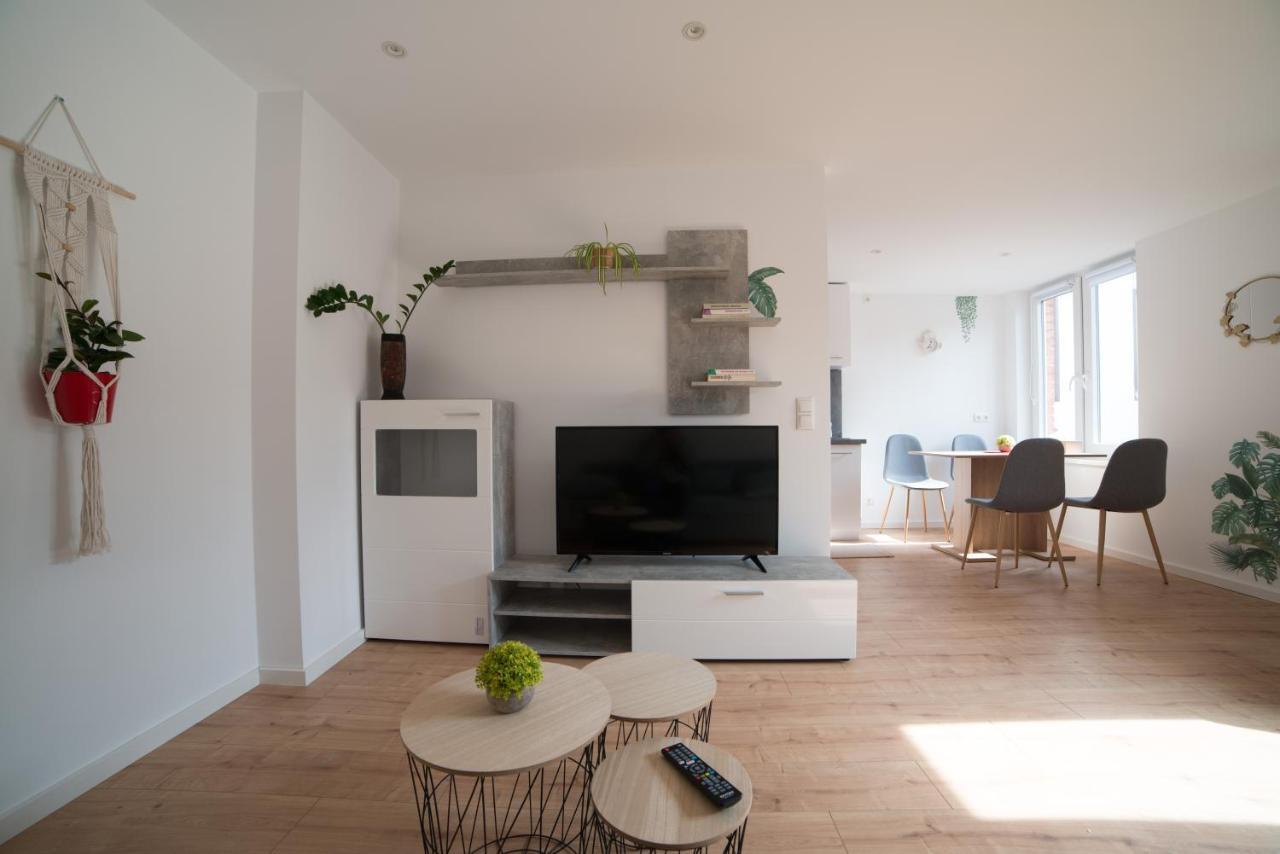 Schoene Ferienwohnung 54 M², Zentrumsnah, Kingbett Erfurt Exterior foto