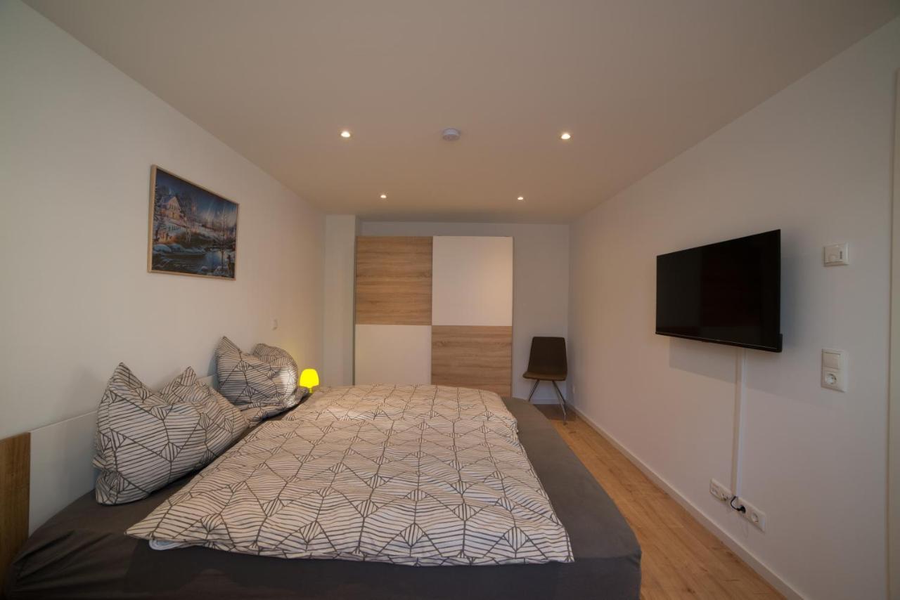 Schoene Ferienwohnung 54 M², Zentrumsnah, Kingbett Erfurt Exterior foto