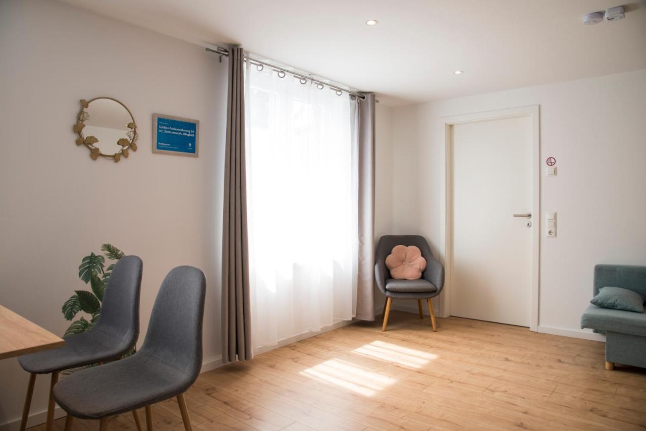 Schoene Ferienwohnung 54 M², Zentrumsnah, Kingbett Erfurt Exterior foto