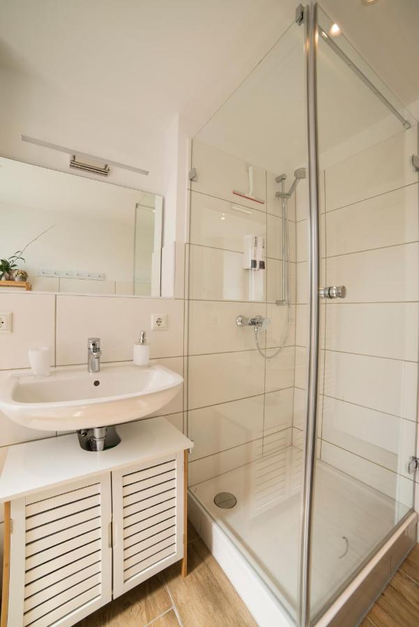 Schoene Ferienwohnung 54 M², Zentrumsnah, Kingbett Erfurt Exterior foto