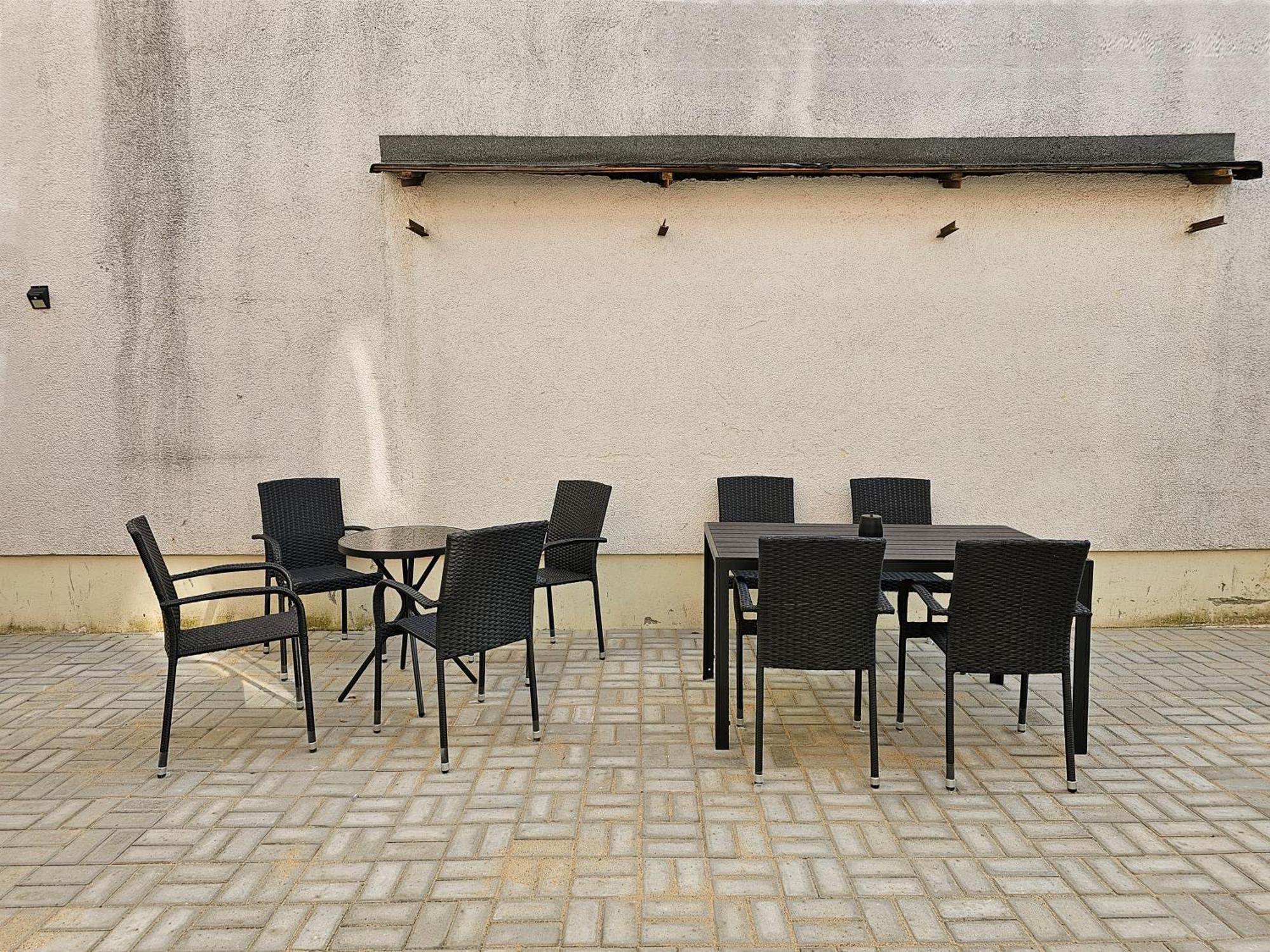 Schoene Ferienwohnung 54 M², Zentrumsnah, Kingbett Erfurt Exterior foto